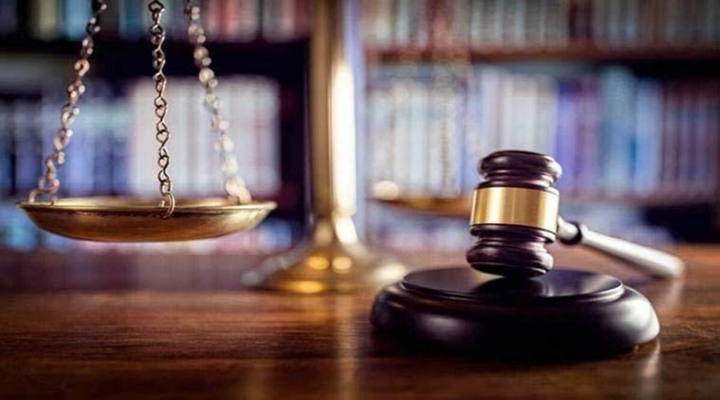 gavel-13
